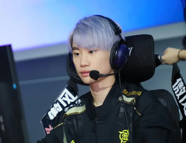 img, 盲僧, b道出冠军 img, 盲僧, b道出冠军