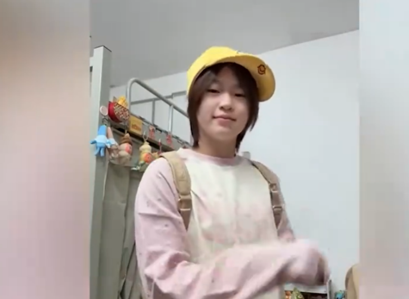 狗图案的衣, com, gsEQf 狗图案的衣, com, gsEQf