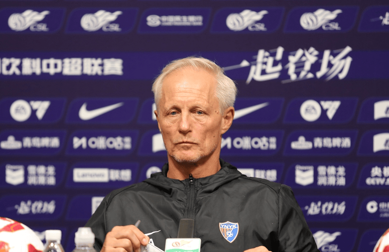 src, 换人, JIJhV src, 换人, JIJhV